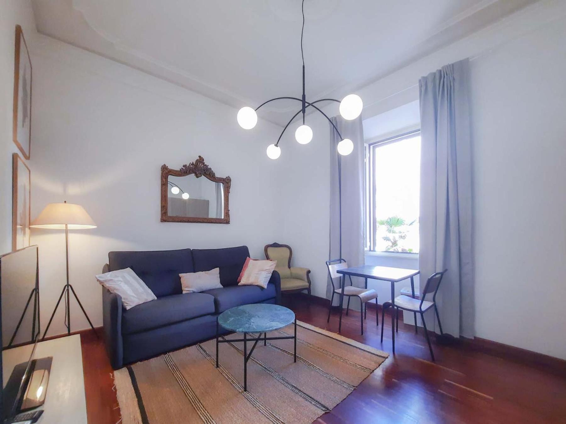 Colosseum Cosy Close To Metro Appartamento *